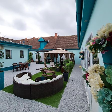 Rastenfeld Vita Gasthof מראה חיצוני תמונה