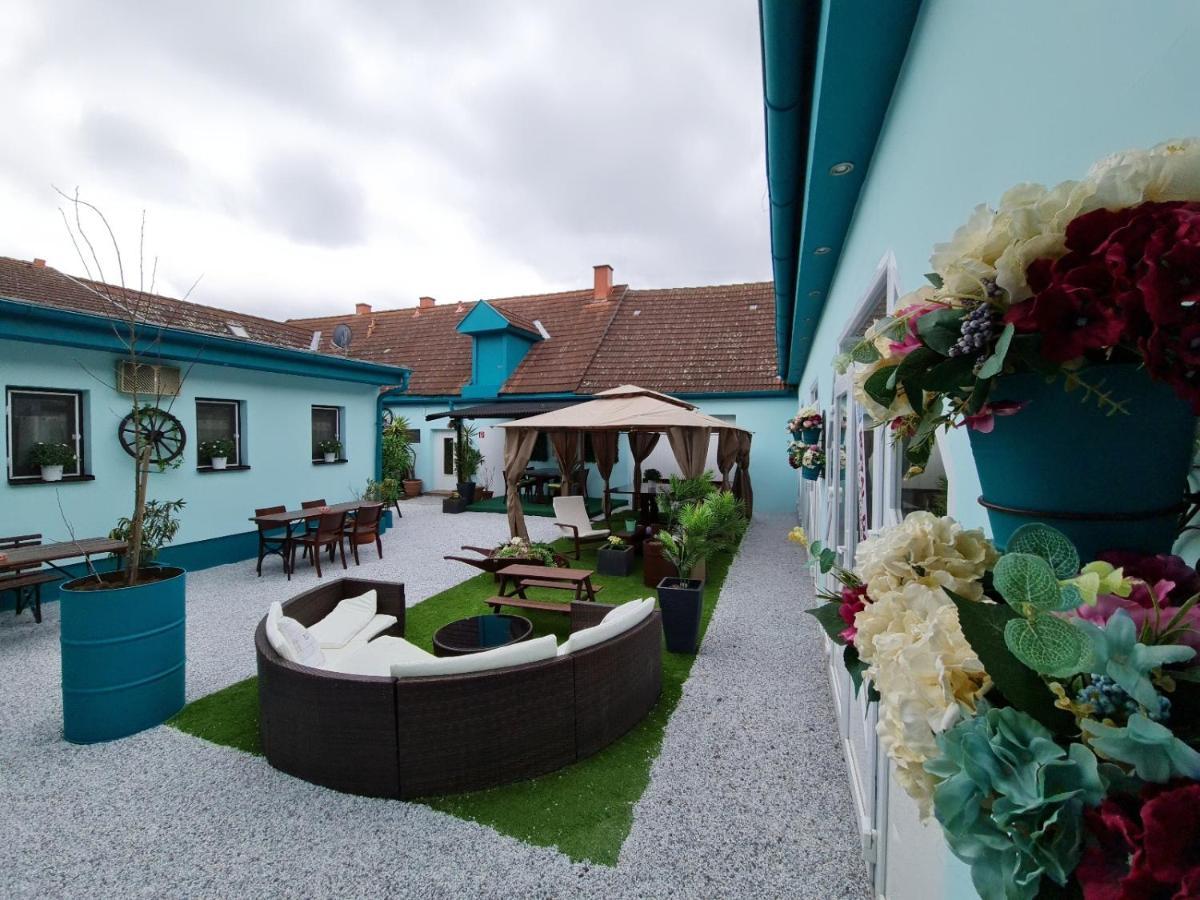 Rastenfeld Vita Gasthof מראה חיצוני תמונה