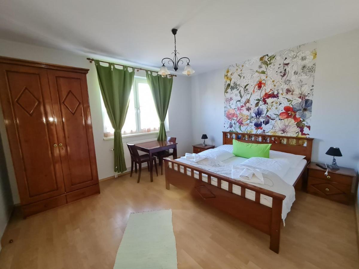 Rastenfeld Vita Gasthof מראה חיצוני תמונה