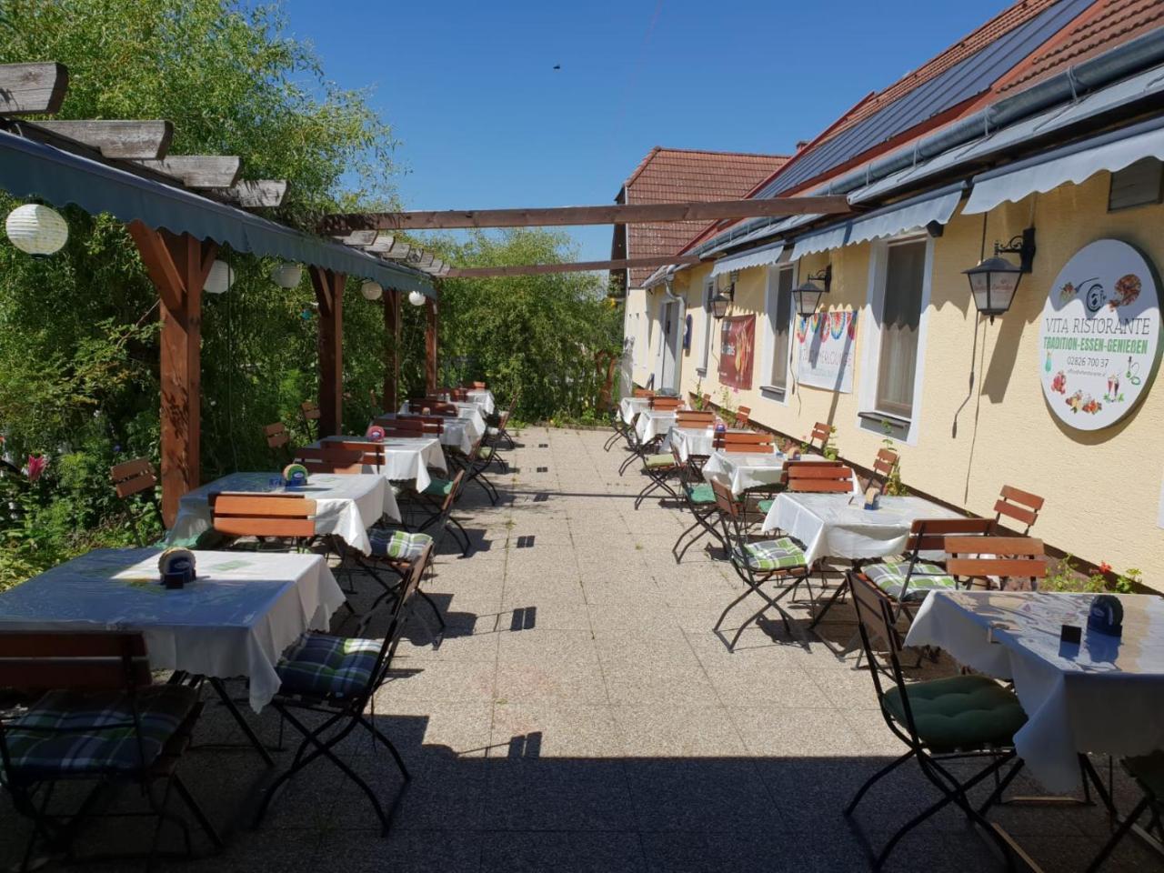 Rastenfeld Vita Gasthof מראה חיצוני תמונה